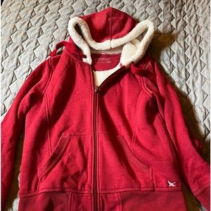 W’s Large Red Lined Hoodie (Fits like a Med) great condition